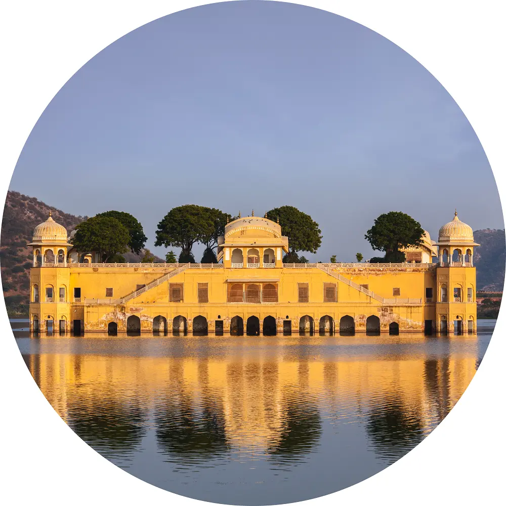 hawa mahal in jaipur city